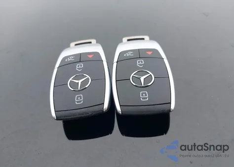 2019 Mercedes-Benz A 220 4Matic z USA, uszkodzony, nr VIN WDD3G4FB0KW035569